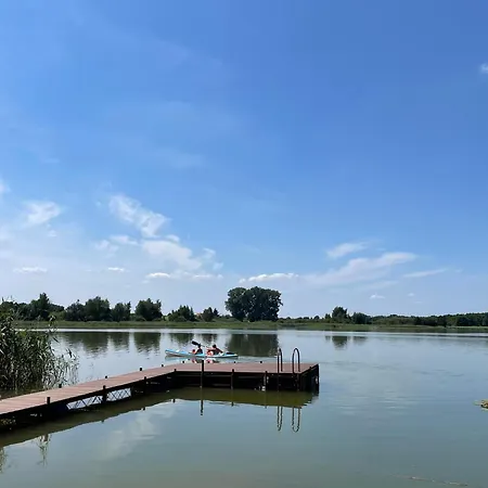 Nad Jeziorem Pod Wierzba Appartement